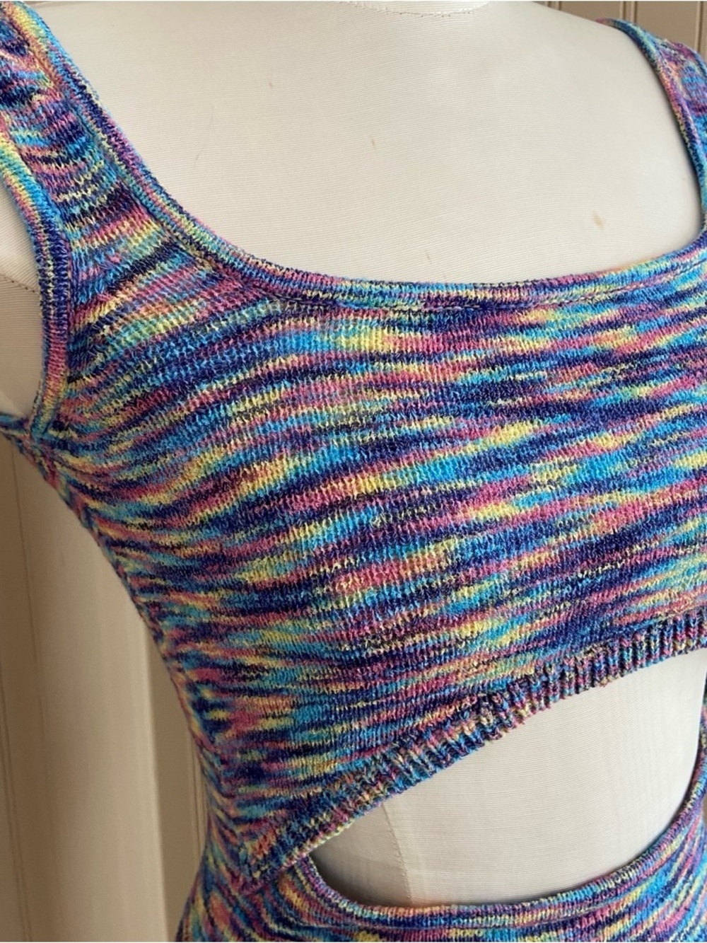 Forever 21 Y2K Multi Colour Knit Cut Out Mini Dress Women’s Size Medium